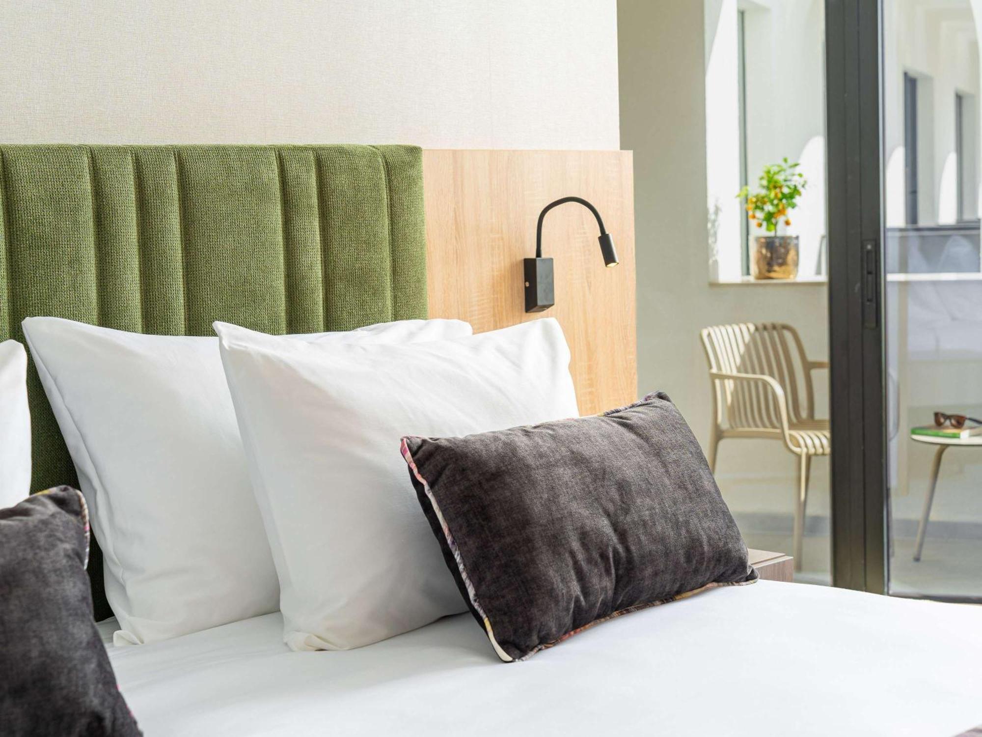 Mercure Conacul Cozieni Pasarea Eksteriør billede
