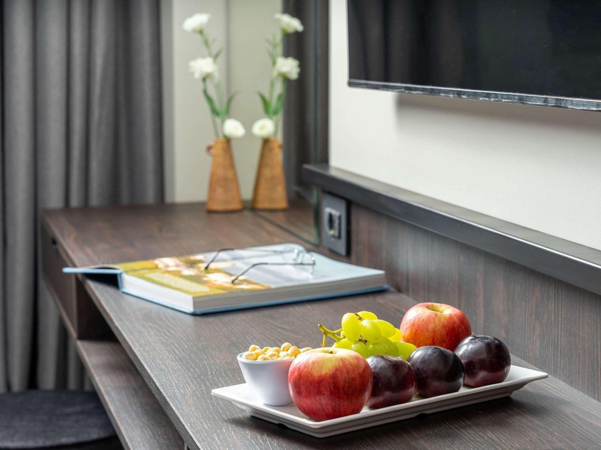 Mercure Conacul Cozieni Pasarea Eksteriør billede